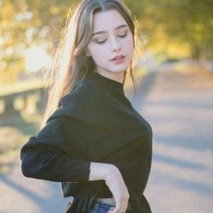 Meet your Posher, Hoskingzvsfze